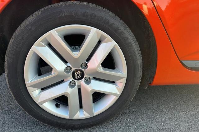 Renault Clio image 6