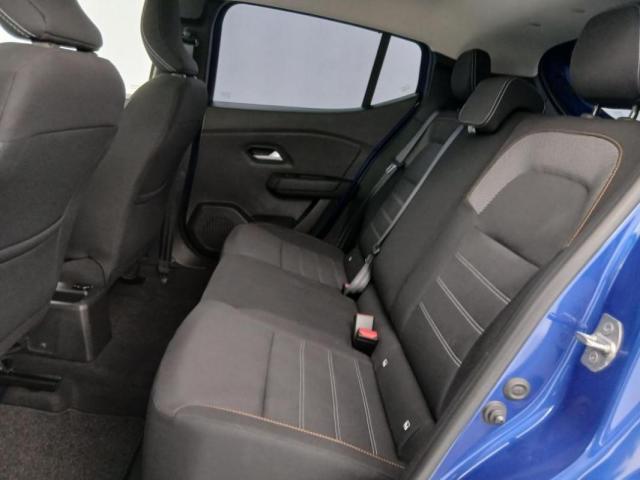 Dacia Sandero image 2
