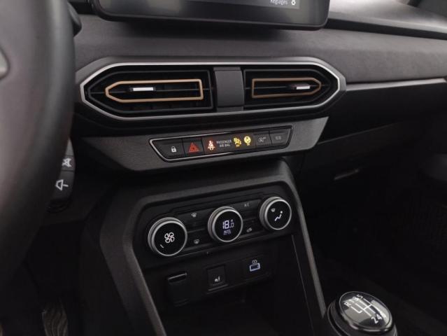 Dacia Sandero image 3