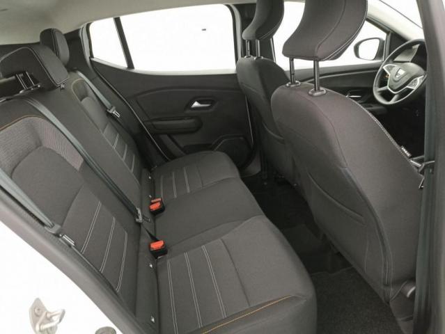 Dacia Sandero image 9