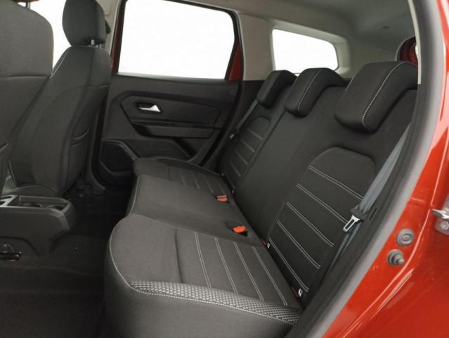 Dacia Duster image 8