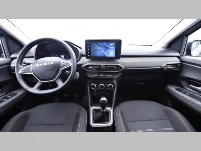 Dacia Sandero image 3