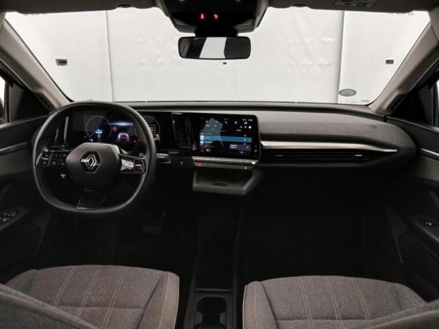 Renault Mégane E-Tech image 1