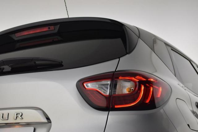 Renault Captur image 2