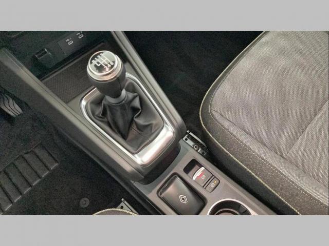 Renault Captur image 3