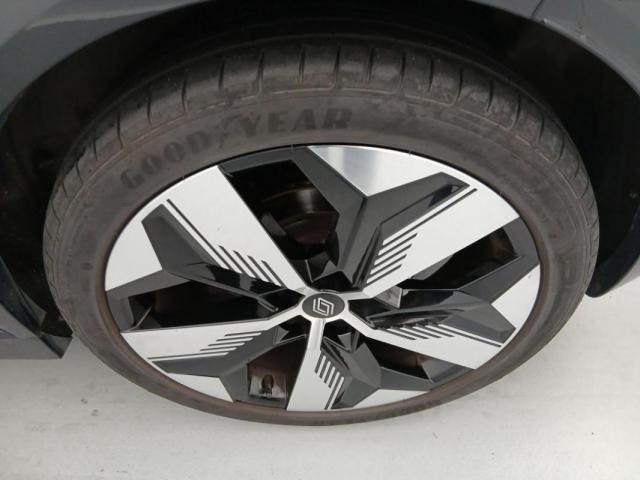 Renault Mégane E-Tech image 6