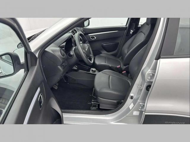 Dacia Spring image 2