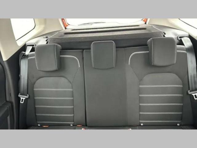 Dacia Duster image 1
