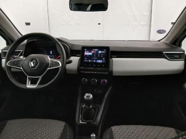 Renault Clio image 6