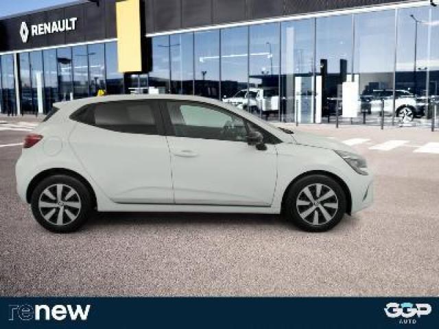 Renault Clio image 9