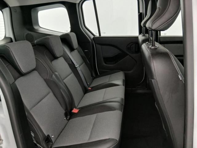 Renault Kangoo image 9