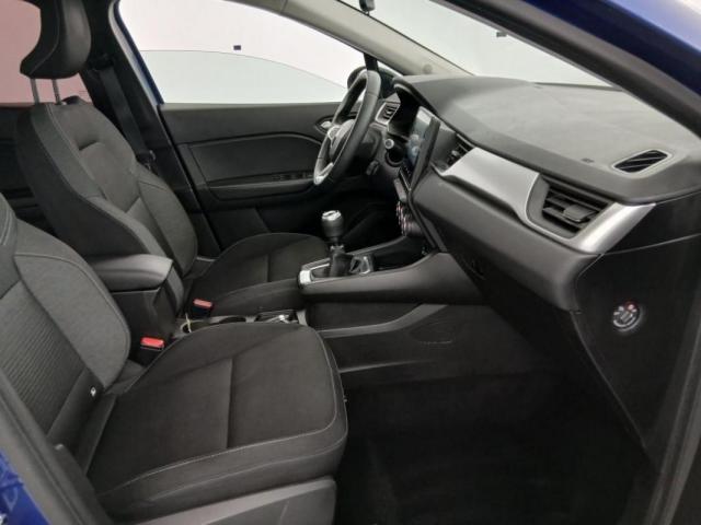 Renault Captur image 8