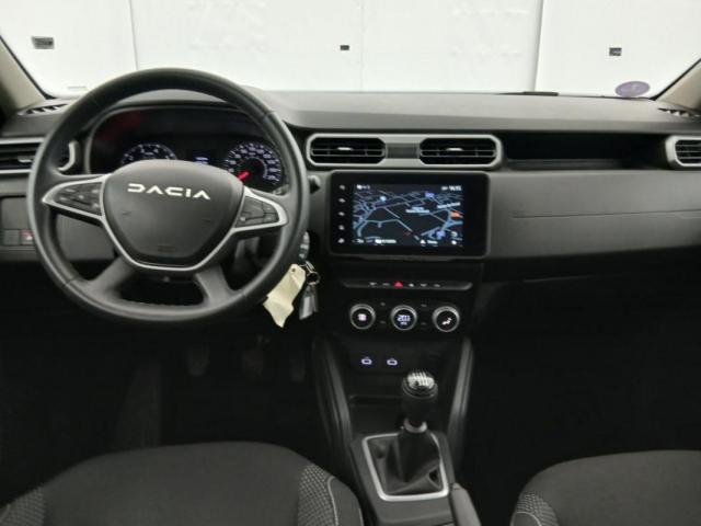 Dacia Duster image 1