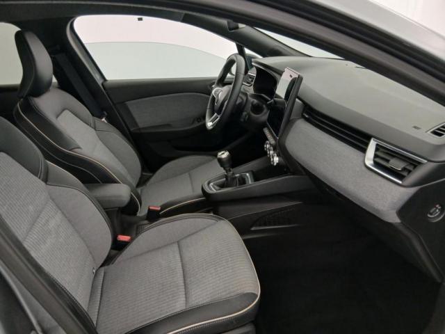 Renault Clio image 1