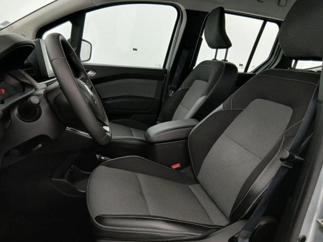 Renault Kangoo image 4