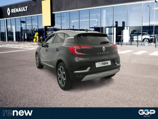 Renault Captur image 2