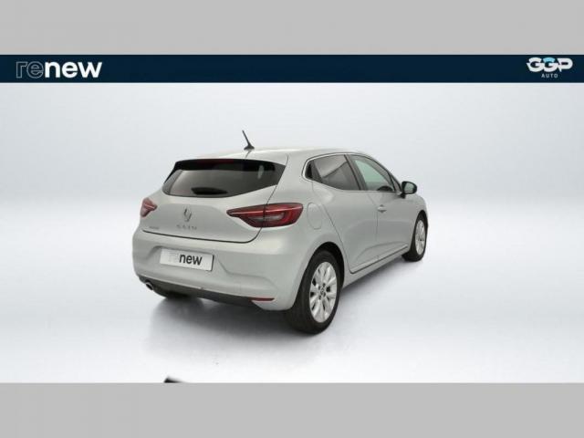 Renault Clio image 2