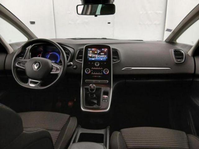 Renault Grand Scénic image 6