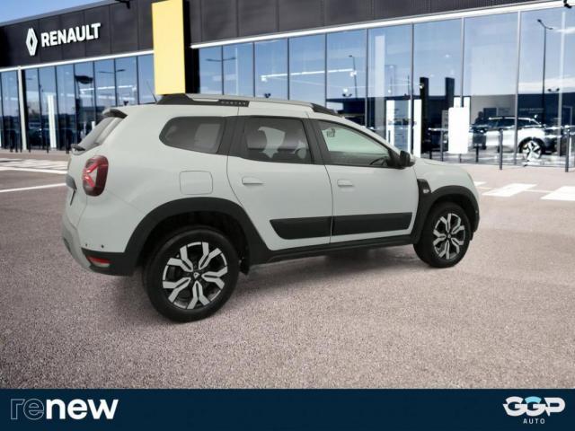 Dacia Duster image 8