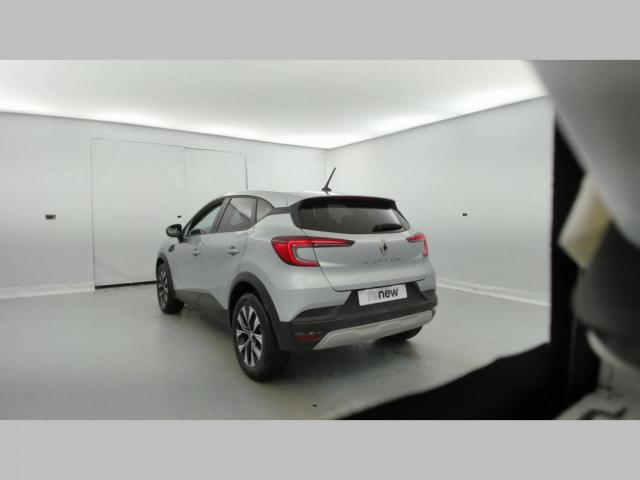 Renault Captur image 8
