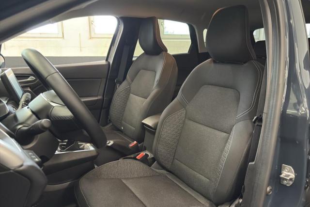 Renault Captur image 6