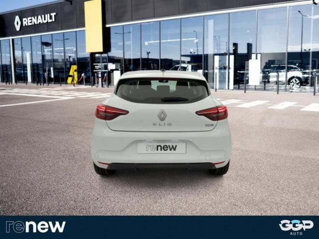 Renault Clio image 6