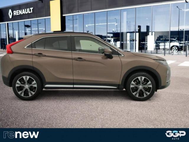 Mitsubishi Eclipse Cross image 2