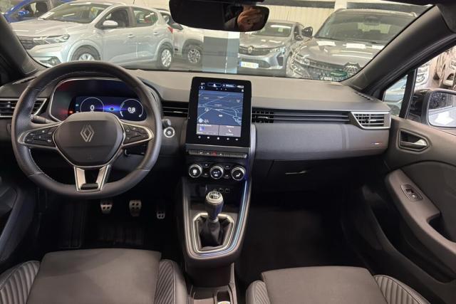 Renault Clio image 9