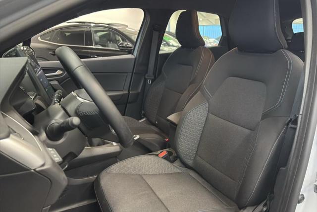 Renault Captur image 7