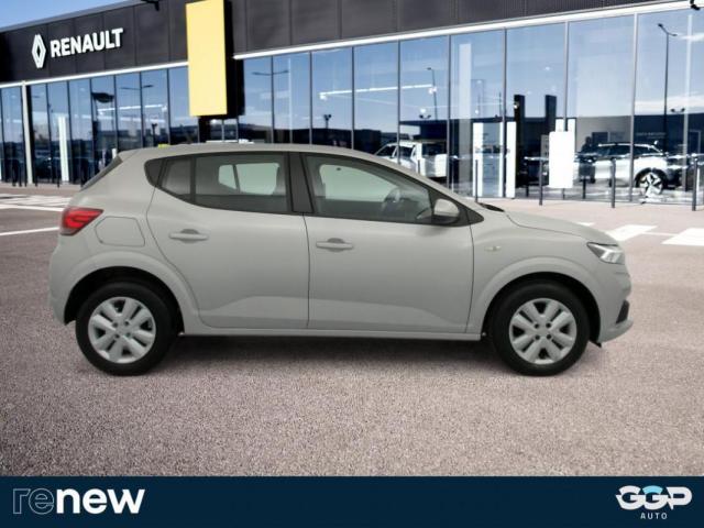 Dacia Sandero image 2