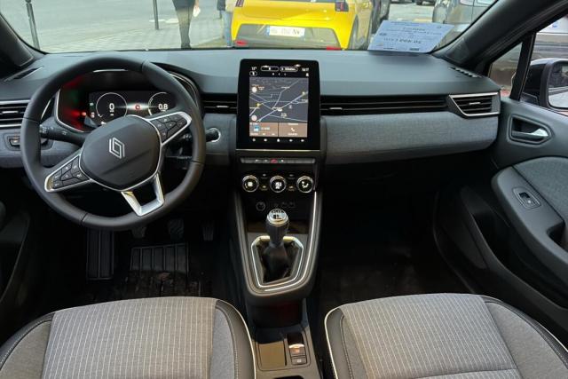 Renault Clio image 6