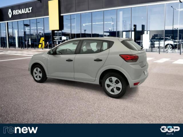 Renault Captur image 8