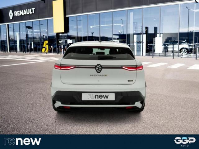 Renault Mégane E-Tech image 4