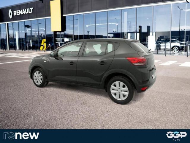 Dacia Sandero image 2