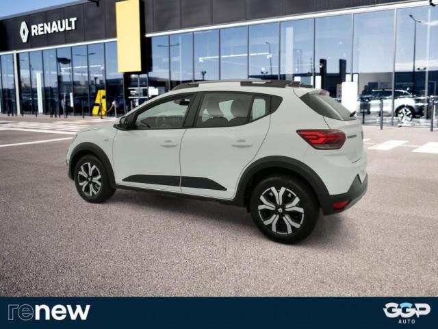 Dacia Sandero image 2