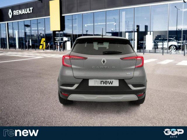 Renault Captur image 1