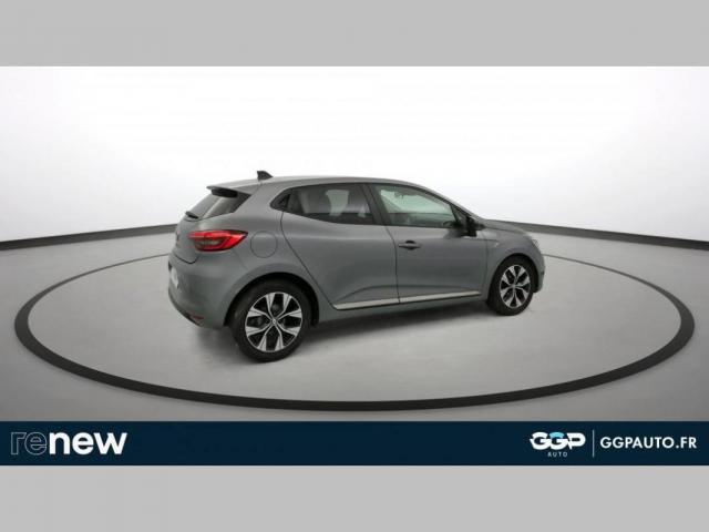 Renault Clio image 8