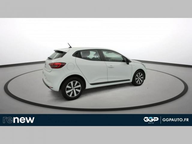 Renault Clio image 2