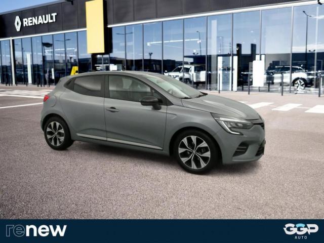 Renault Clio image 8