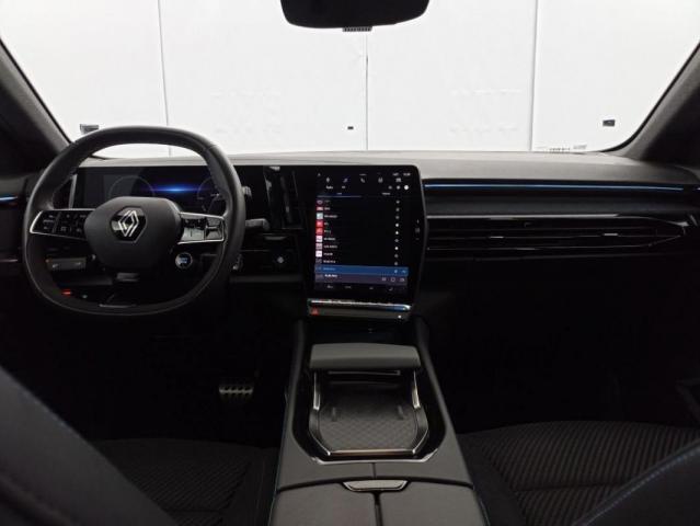 Renault Austral image 9