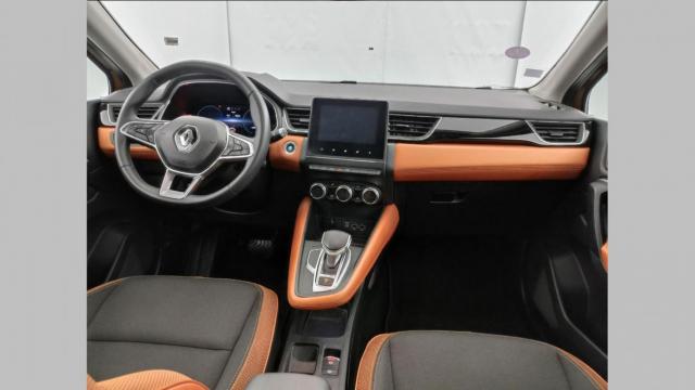 Renault Captur image 9