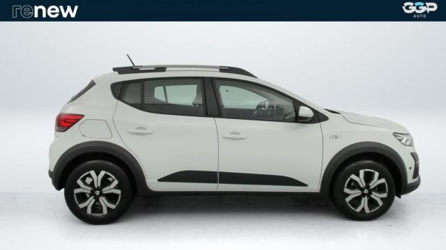 Dacia Sandero image 2