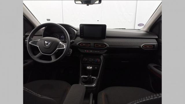 Dacia Sandero image 1