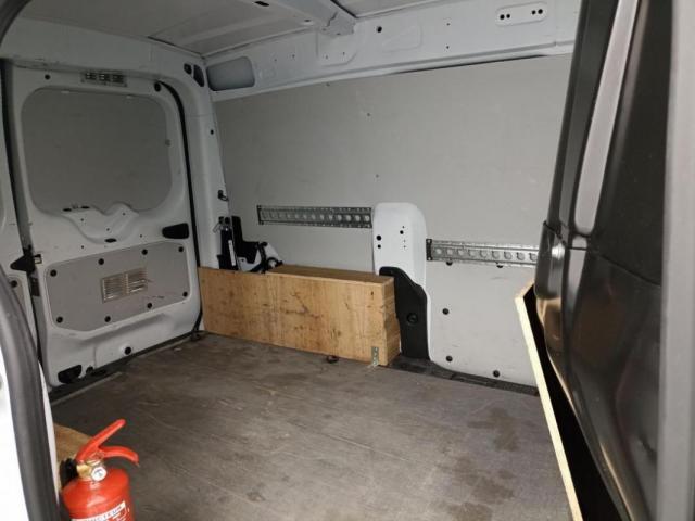 Renault Express Van image 7