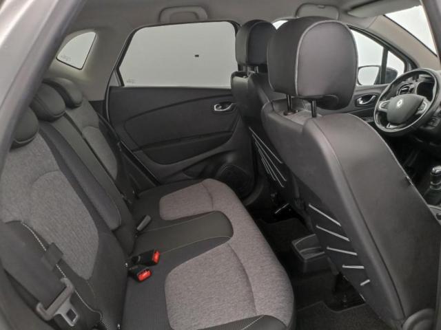 Renault Captur image 8