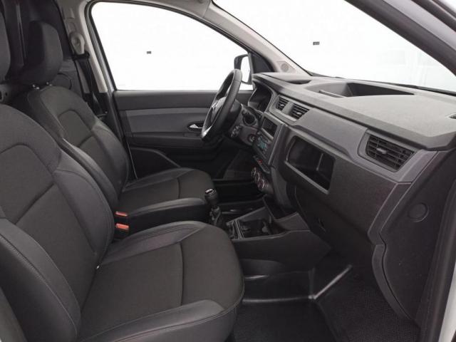Renault Express image 2