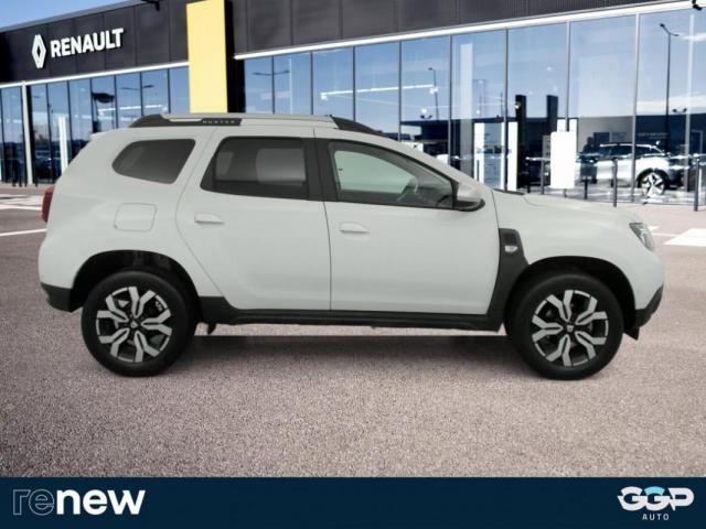 Dacia Duster image 1