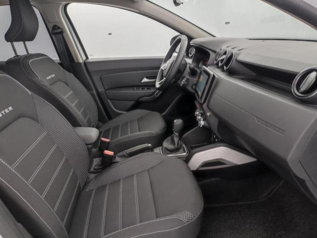 Dacia Duster image 2