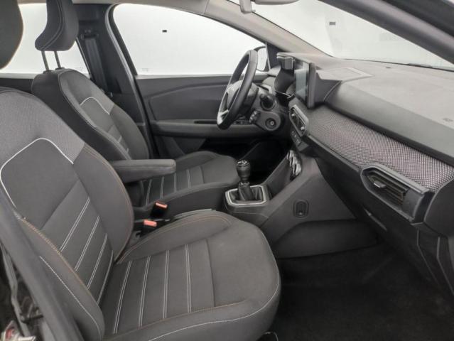 Dacia Sandero image 2