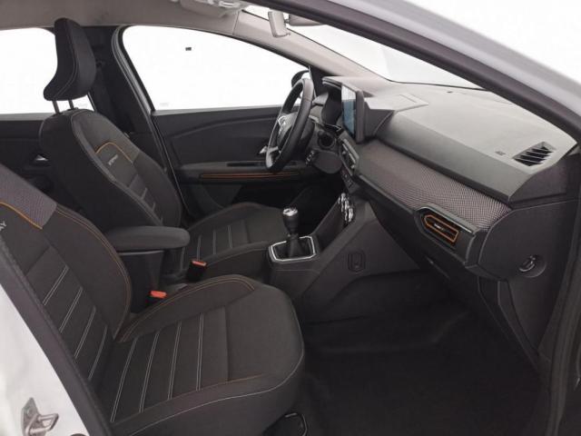 Dacia Sandero image 9